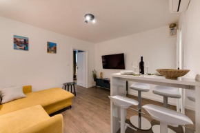 MINMAR Apartments
